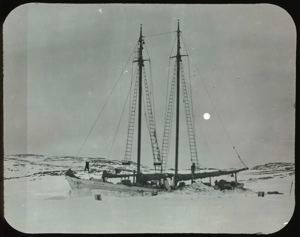 Image of [Bowdoin] Frozen in for the Winter